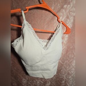 No Boundaries cropped ribbed cami